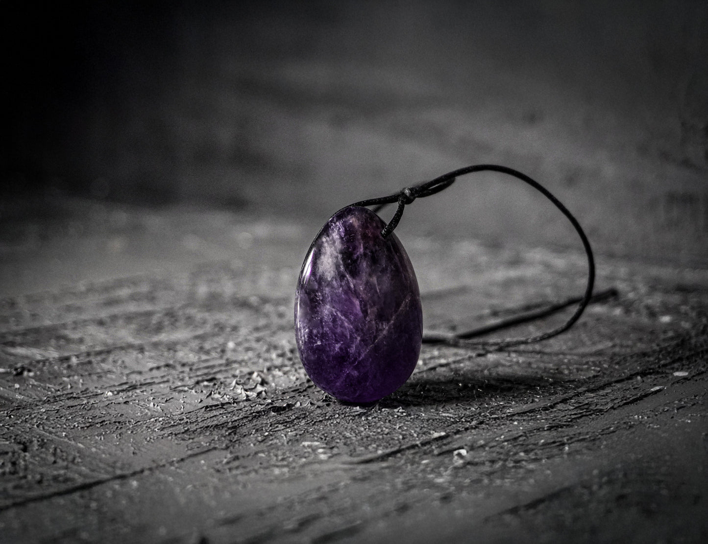 YONI EGG AMETISTA